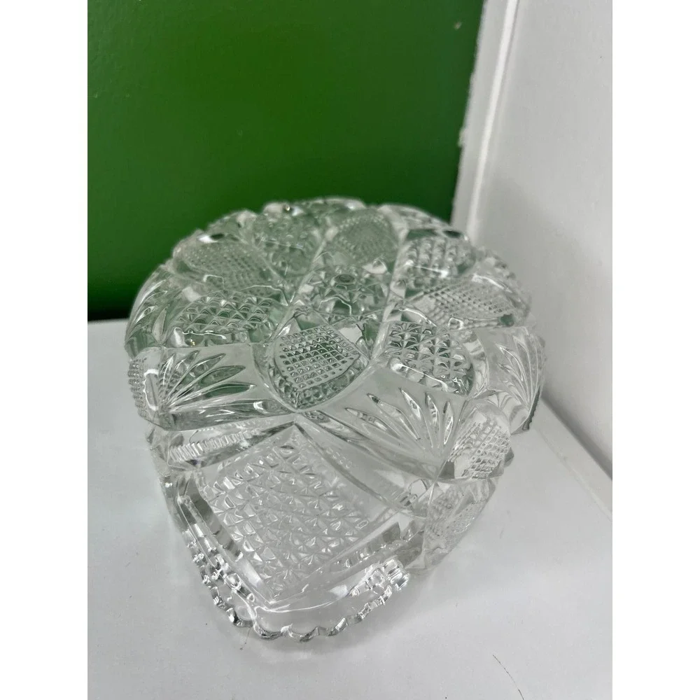 N/A intricate pressed